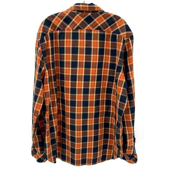 Timberland men’s regular fit plaid button front shirt - Picture 2 of 10